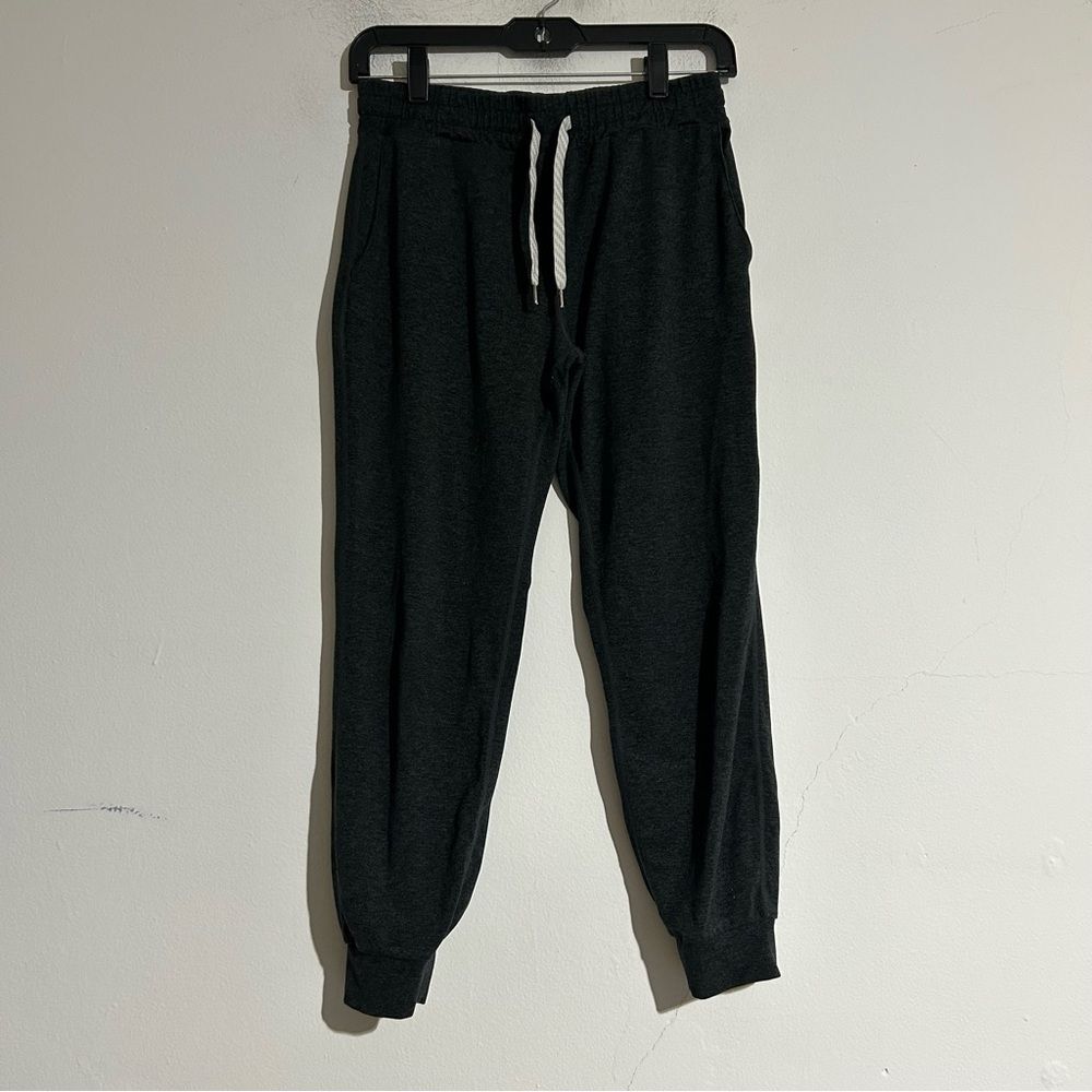 Vuori Performance DreamKnit Joggers Black Heathered Loungewear Cozy Casual